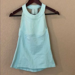 Lululemon top